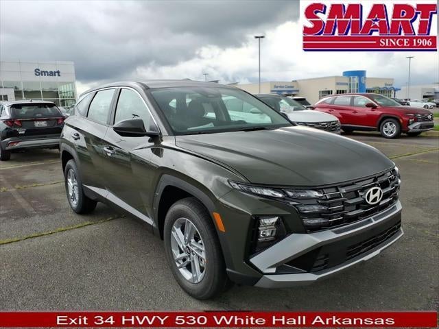 2026 Hyundai TUCSON SE AWD in Rockwood Green — front three-quarter view