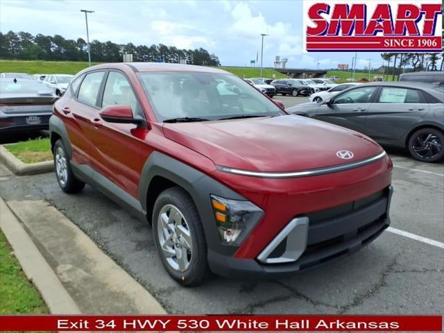 2026 Hyundai KONA SE FWD in Ultimate Red Metallic — front three-quarter view